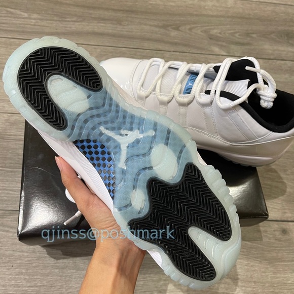 Air Jordan 11 Retro Low 🧊 - Picture 4 of 8